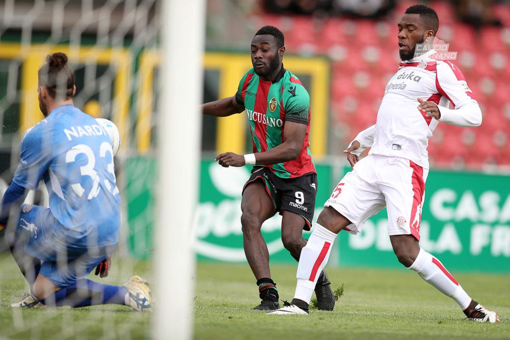 Ternana ufficiale, Kingsley Boateng alla Juve Stabia