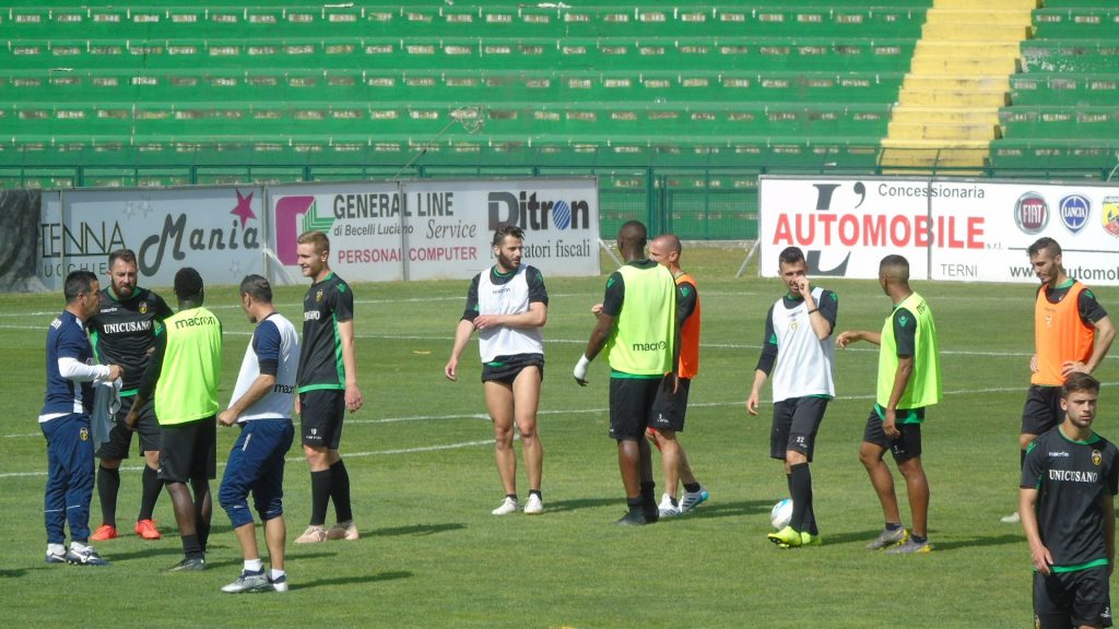 Calciomercato Ternana, nove volti nuovi per i rossoverdi