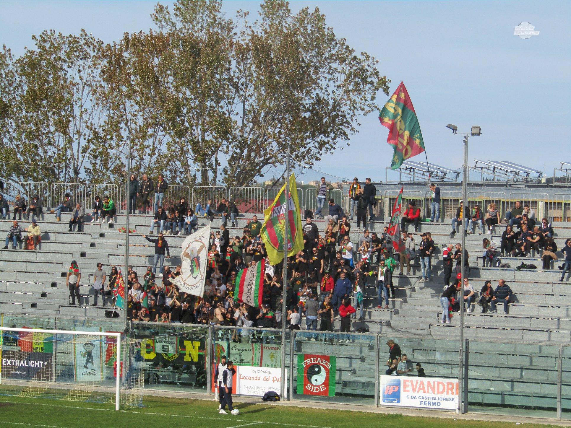lega pro fermana-ternana curva tifosi ternana