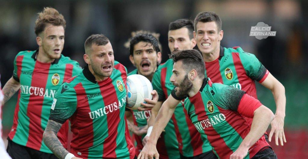 Calciomercato Ternana, un attaccante potrebbe restare a sorpresa