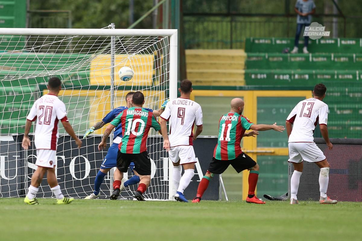 Foto Luca Pagliaricci lega pro ternana reggina gol salzano