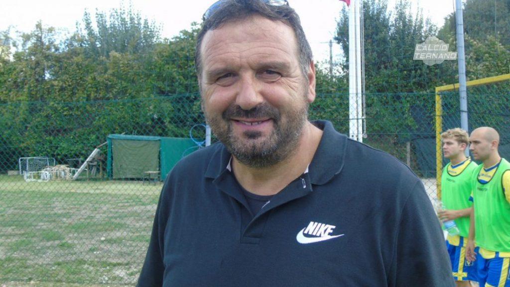 L'allenatore Carlo Buzzicotti