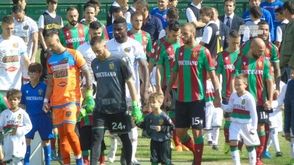 Ternana, una giornata ad altissima tensione