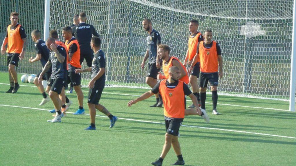 Ternana, i rossoverdi partono per il ritiro: partenza anticipata