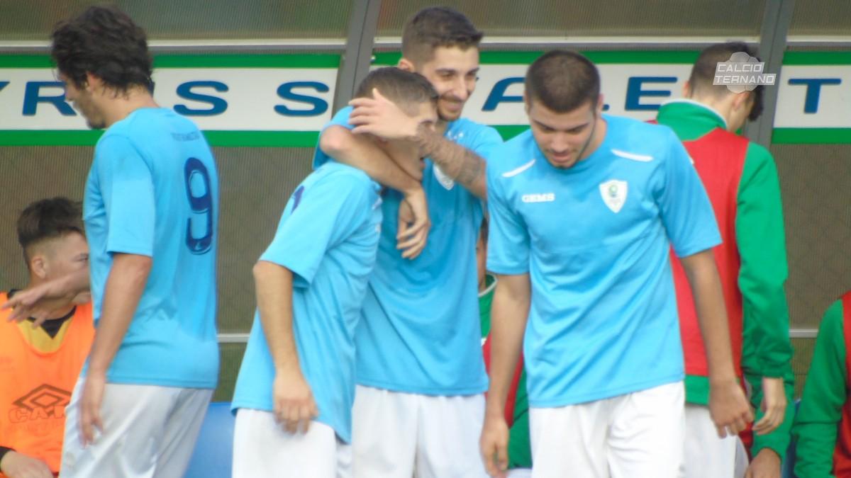 l'esultanza dei giocatori al gol