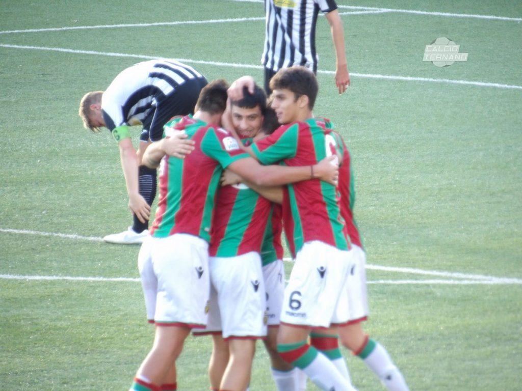 Ternana beretti contro il Siena
