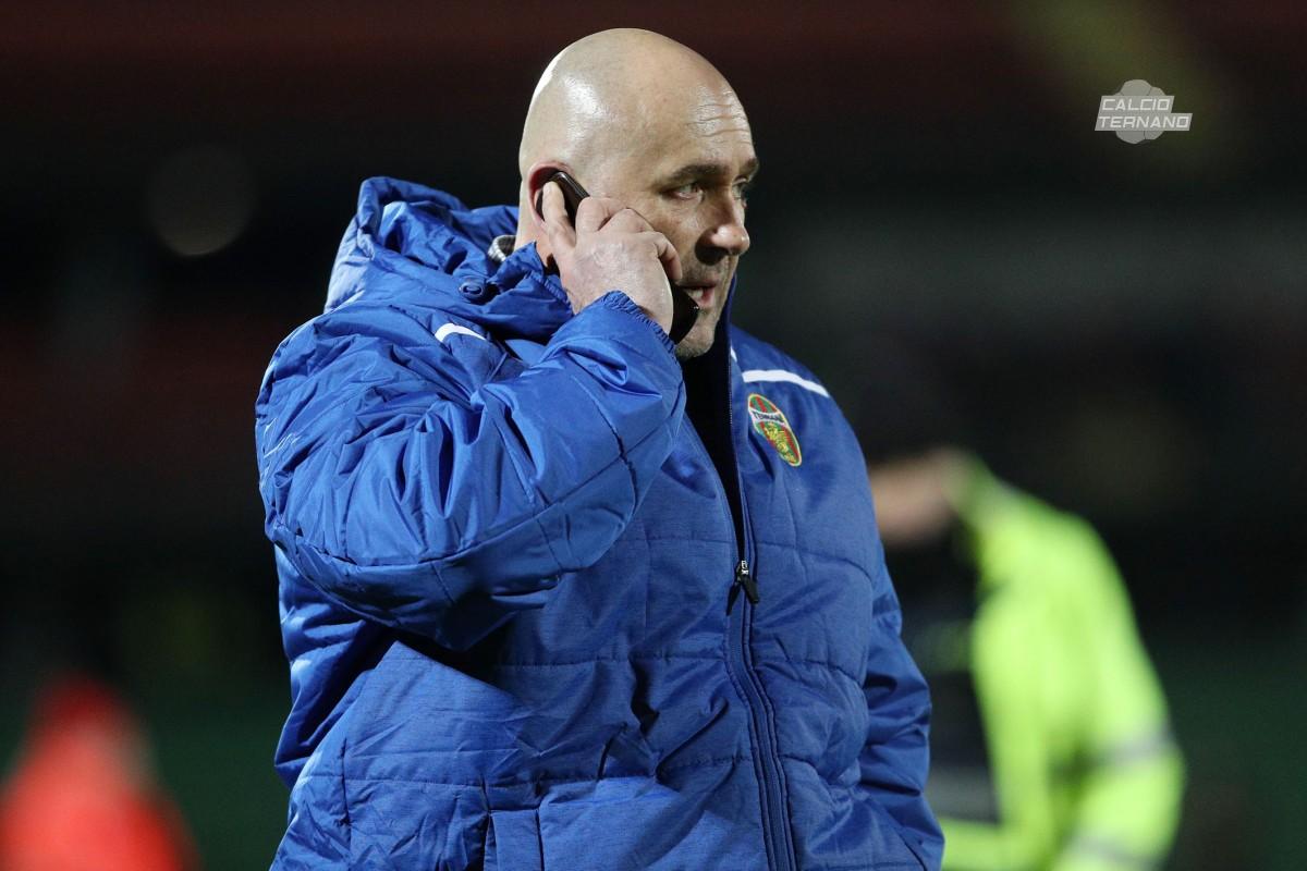 Foto Luca Pagliaricci Ternana-Bari bandecchi