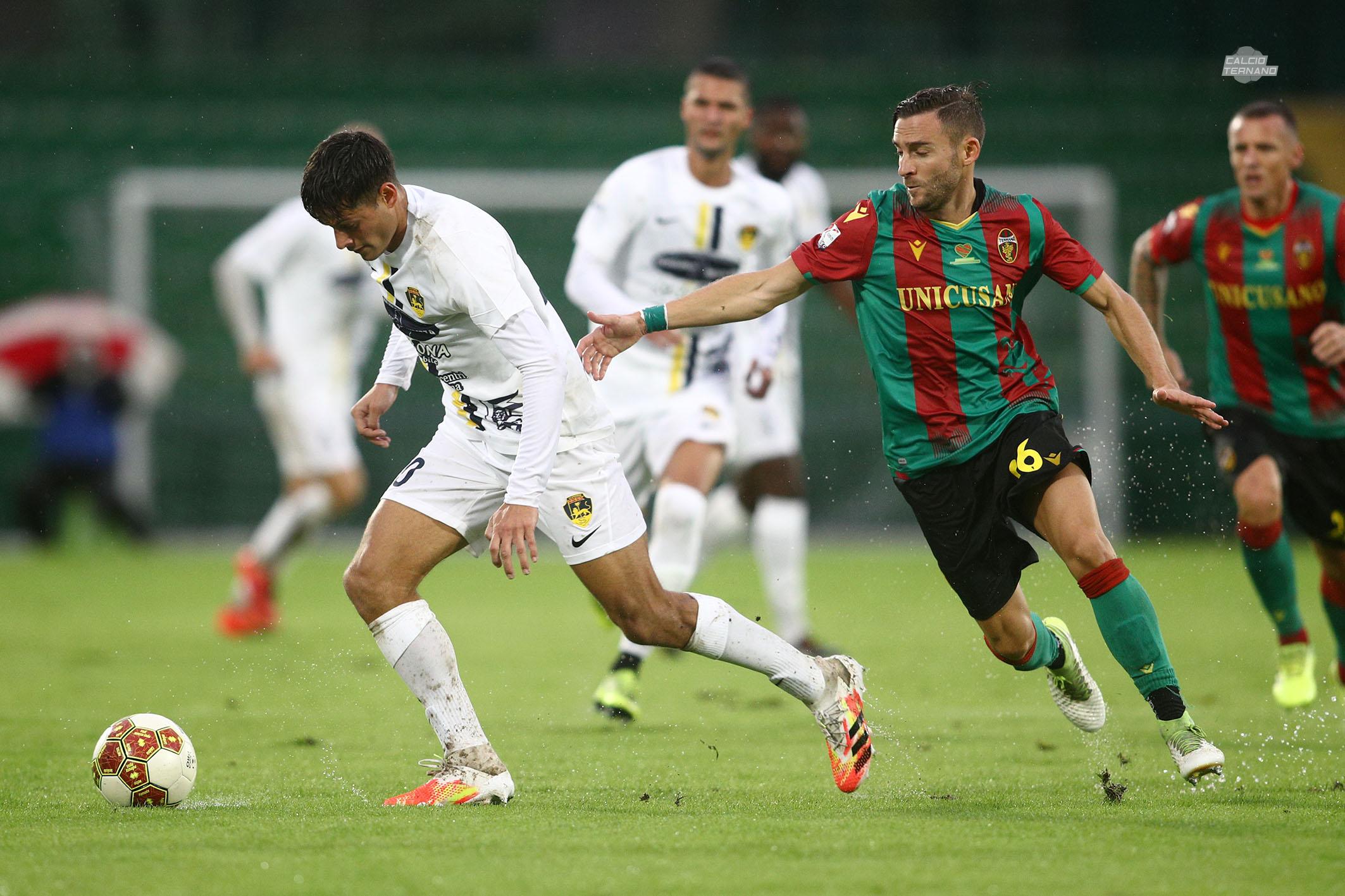 azione di Ternana-Viterbese