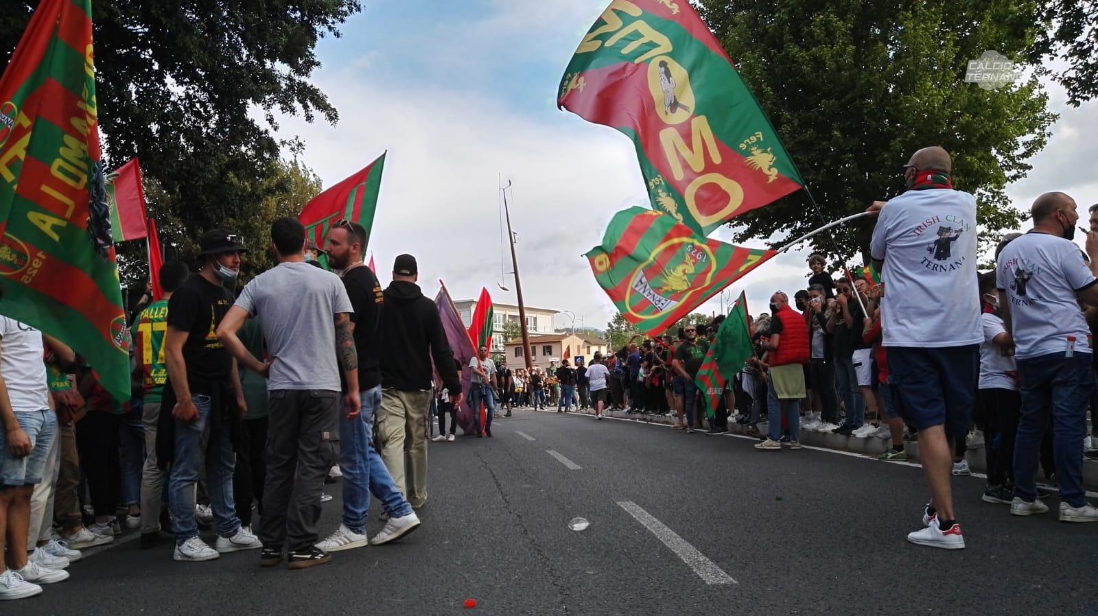 Ternana derby festa