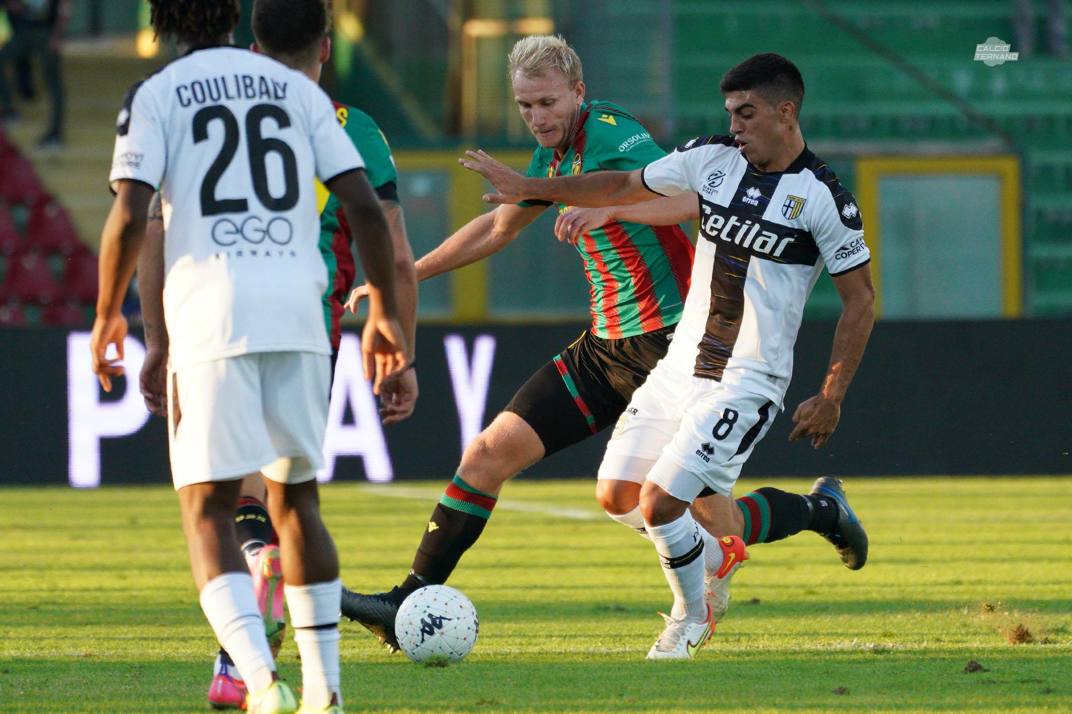 Foto Luca Pagliaricci Ternana-Parma sorensen