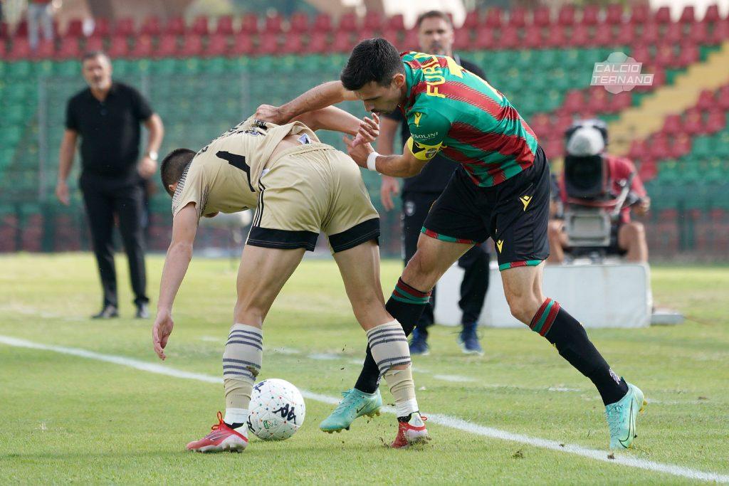 furlan in azione per la Ternana