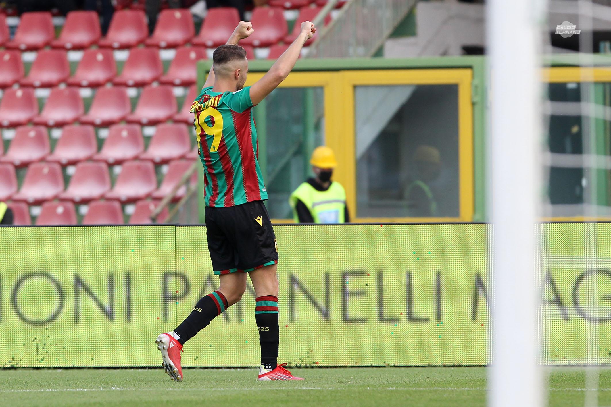Ternana-Vicenza gol Donnarumma - foto Luca Pagliaricci ternana vicenza gol donnarumma