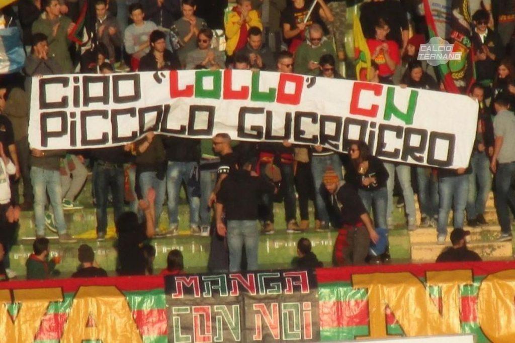 striscione Lorenzo Massarelli