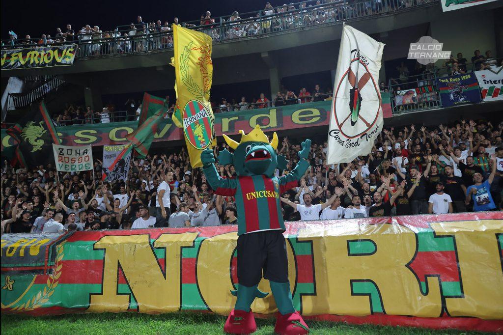 Ternana-Reggina Mascotte - foto Luca Marchetti