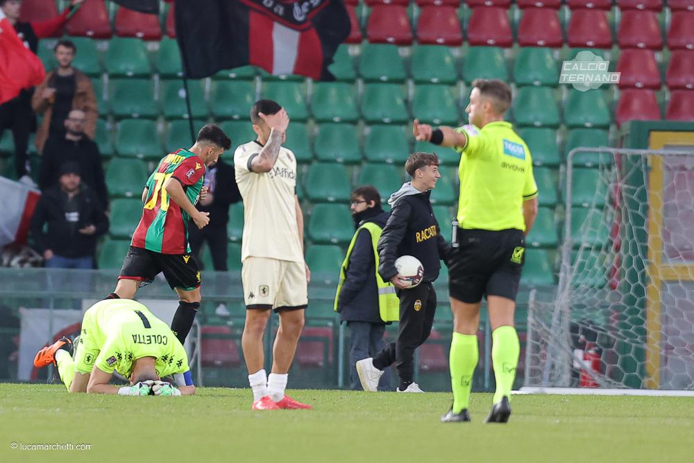 Ternana-Lucchese arbitro